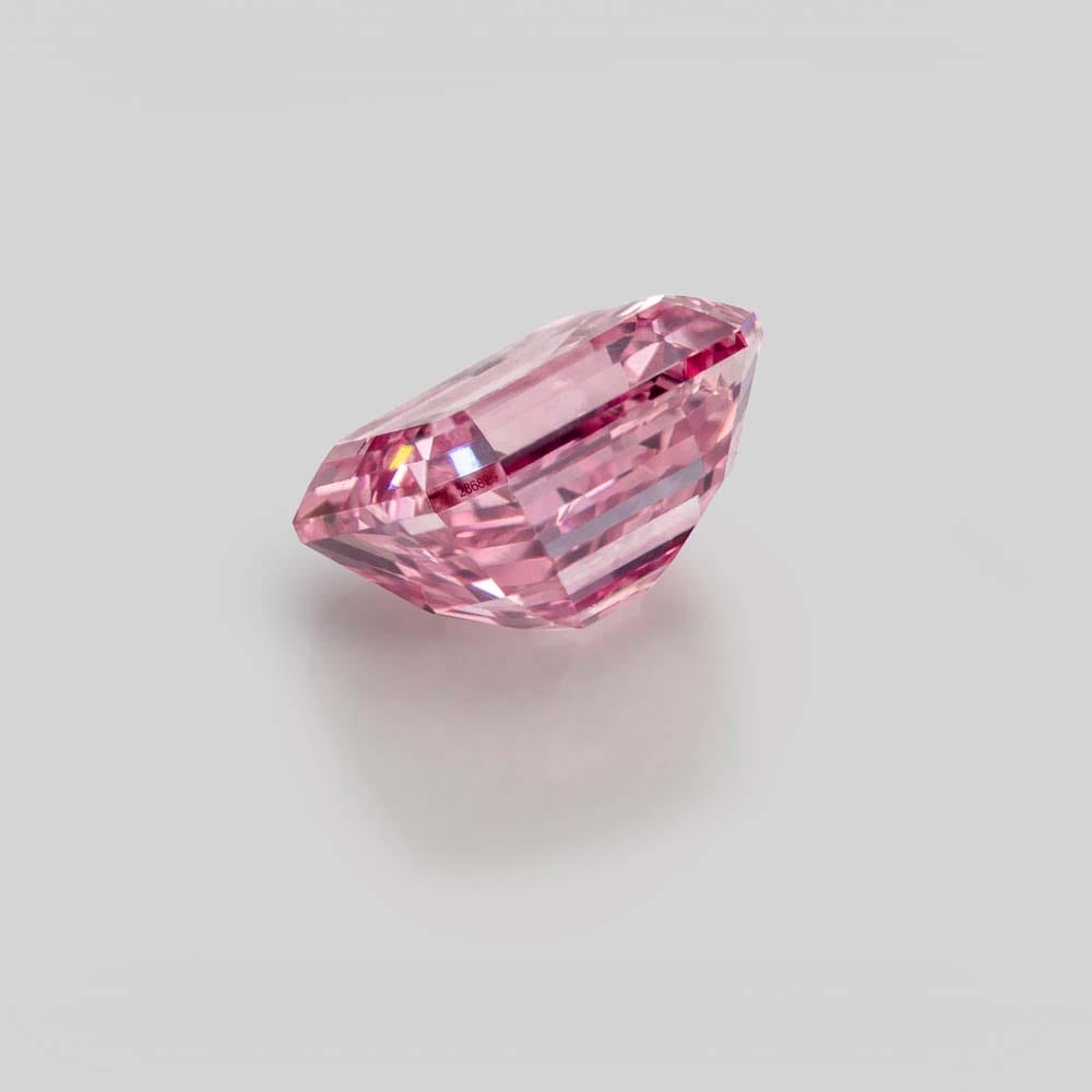 Lot1-008-Emerald-B-1